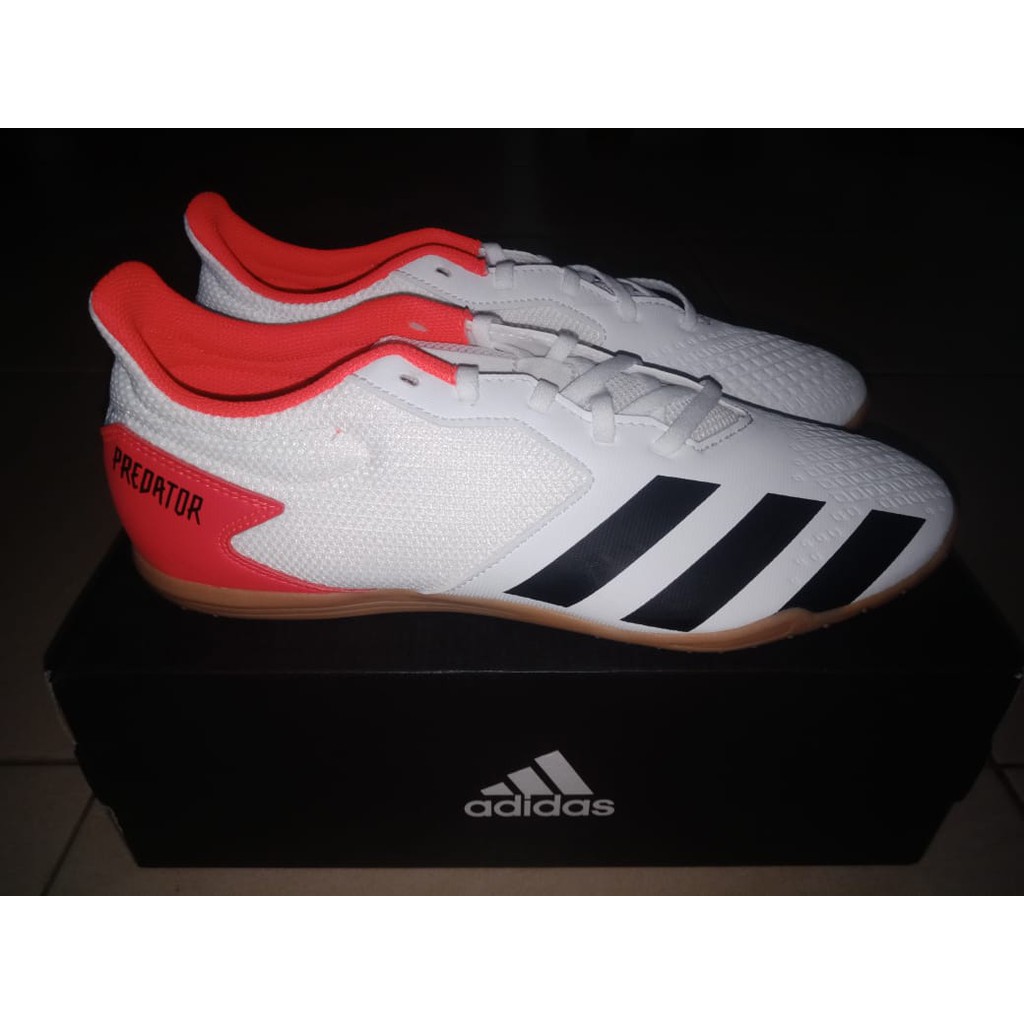 Sepatu Futsal Adidas Predator 20.4 Sala Pria Warna Putih Original BNIB - EG0926