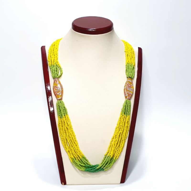 Kalung Dayak manik etnik batu kalimantan