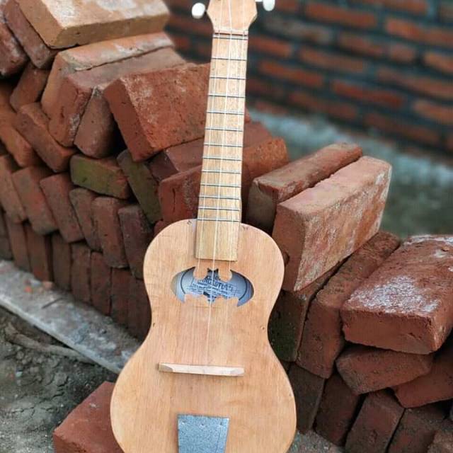 

Gubuk kantrung