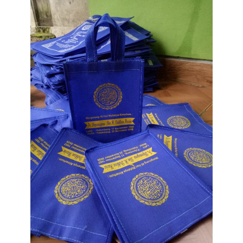 

Tas yasin/tas costume/Tas SOUVENIR tempat YASIN UKU 16*4*20