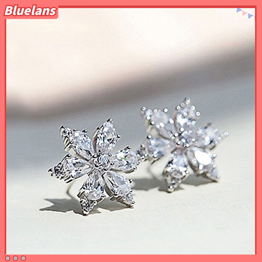 Anting Stud Cubic Zirconia Bentuk Snowflake Untuk Wanita