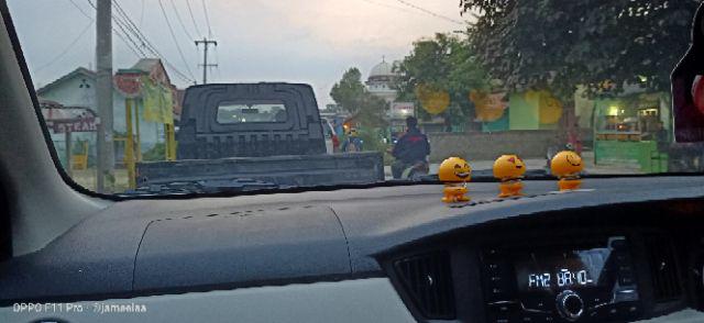 Boneka Per Emoji Emoticon - Boneka Emoticon Per Dashboard Interior Mobil