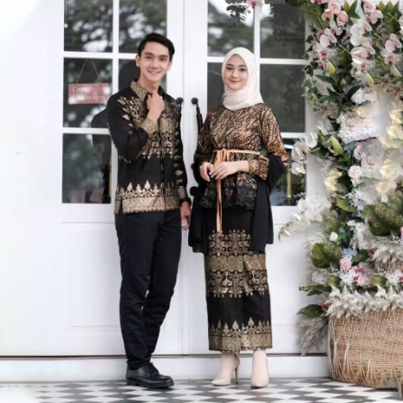 BATIK COUPLE LAILA