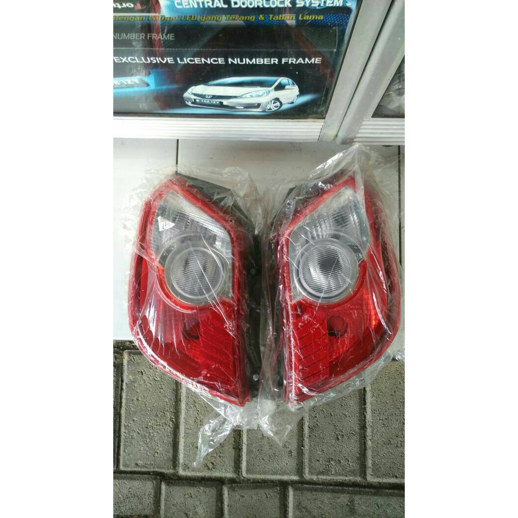 lampu stop agya / ayla ori