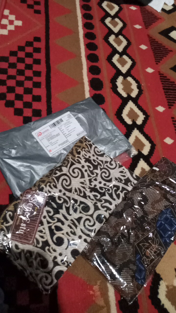 Maura Couple - Sania Ruffle Batik Couple Ori Ndoro Jowi B. S. E Garansi Termurah Shopee M L Xl Xxl