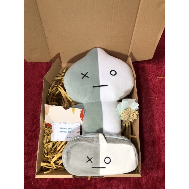 

Hampers ulang tahun / hampers boneka Van