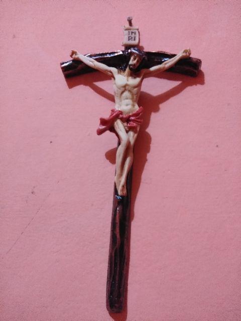 Salib Yesus Motif Kayu