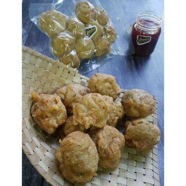 

Baso goreng Sundari dengan chili oil