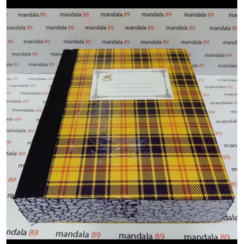 

Buku Kwarto isi 500 lembar merk Bintang Obor