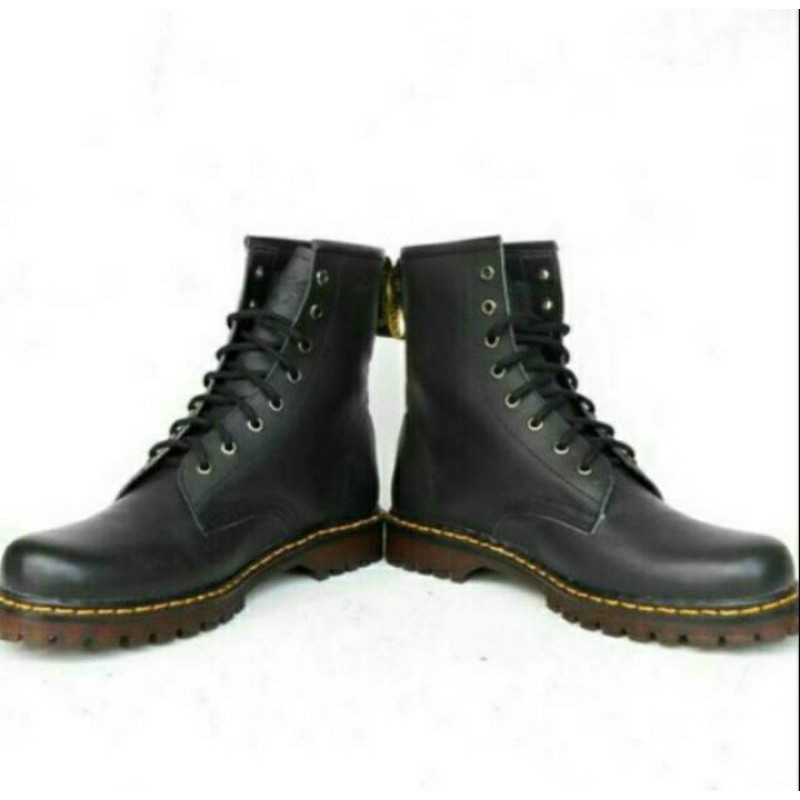 sepatu dokmar pria asli kulit 8 hole