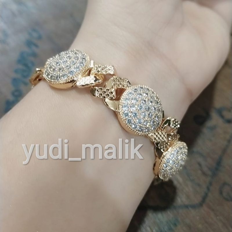 gelang tangan dewasa, Permata mewah