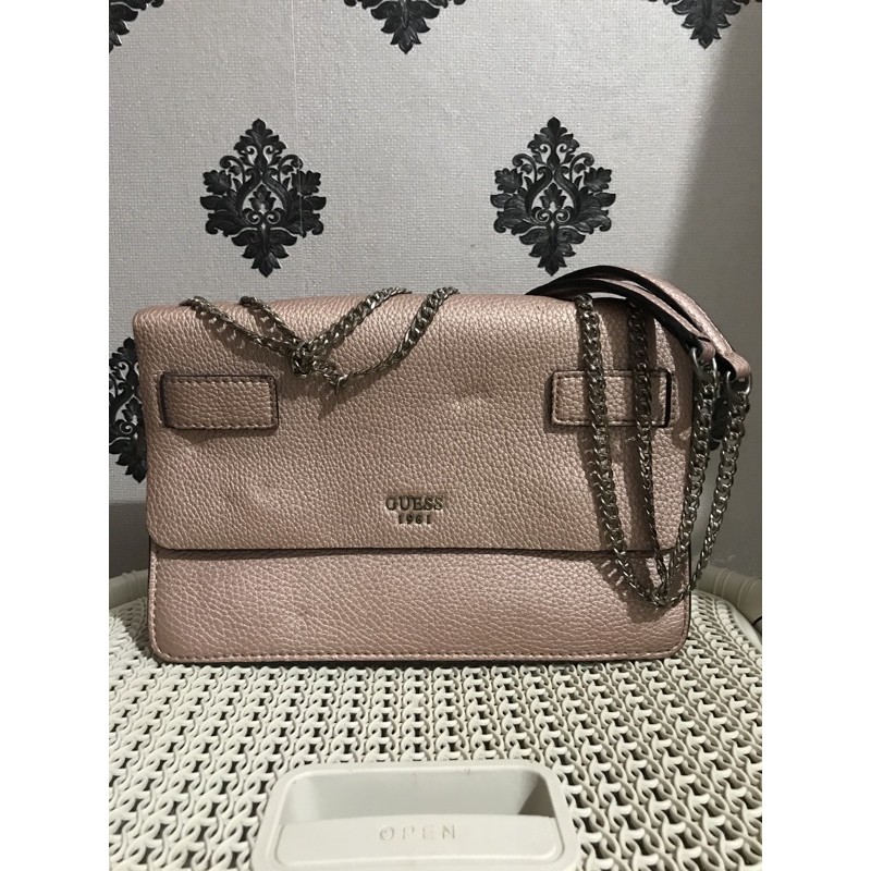 PRELOVED GUESS ORIGINAL STORE