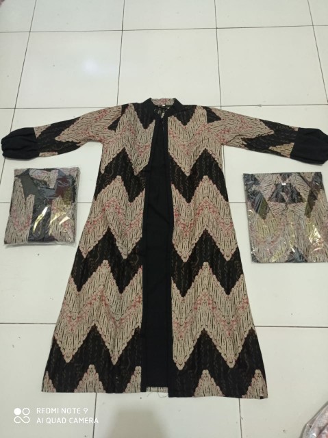 Couple Batik Keluarga Terbaru,couple Gamis Syari Terlaris, Seragaman Batik Pekalongan Murah