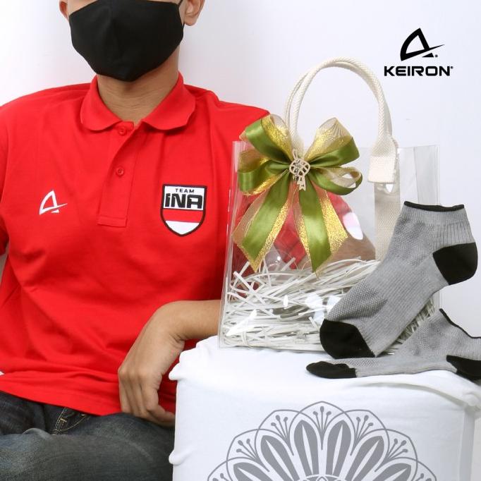 

Hampers Lebaran Kaos Polo Pria, Kaos Kaki&Masker Team INA by Keiron