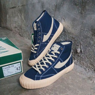 sepatu premium vintage