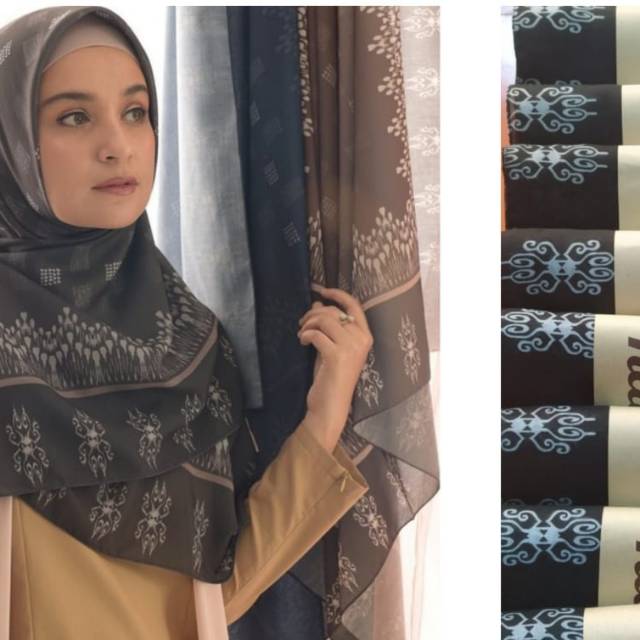 HIJAB SEGI EMPAT VOAL PREMIUM SHIREEN SUNGKAR X SOCIAL SCARF SERI MOTIF IKAT
