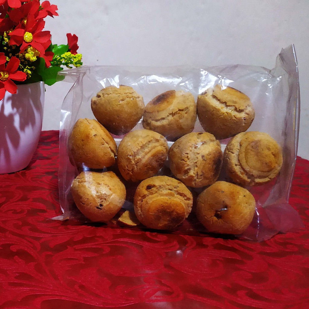 

Bagea Kenari Saparua