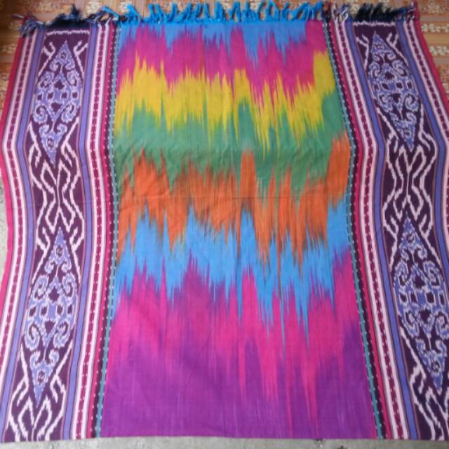 Blanket Tenun Pelangi - BA005