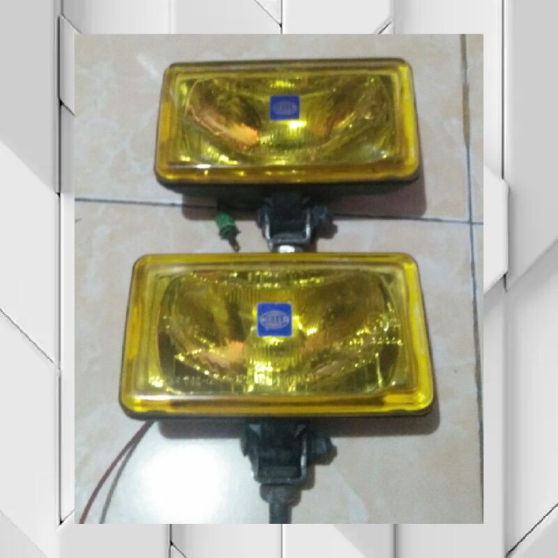 lampu tembak mobil, Ori HELLA