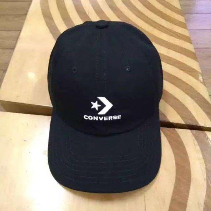 Caps converse logo chevron
