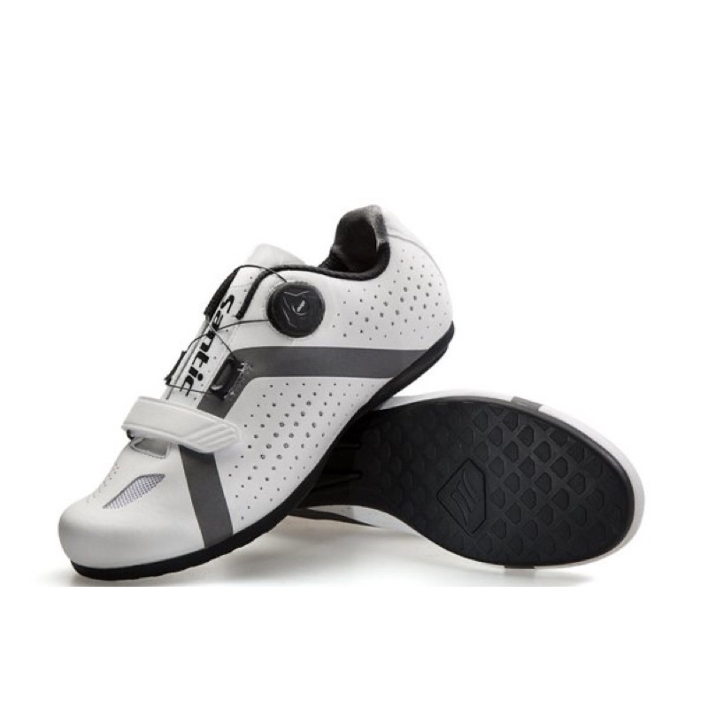 Sepatu Non Cleat Roadbike Santic Appolo. White