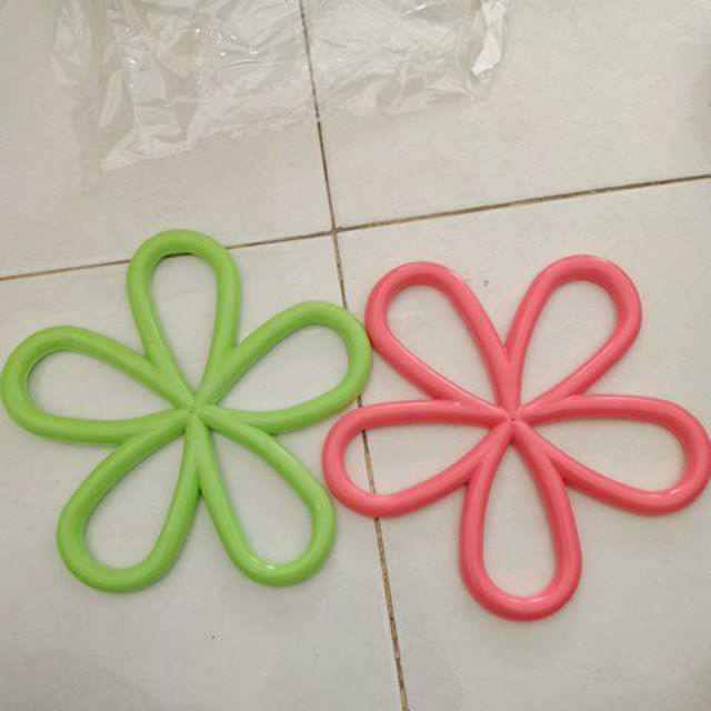 Alas Tatakan Panci Anti Panas Bentuk / Motif Bunga