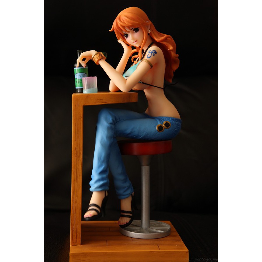 Action Figure Nami New World Resin 1/6 One Piece Statue Cast Off