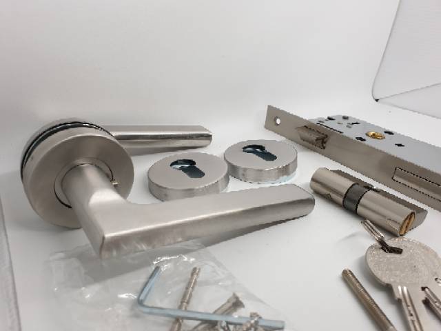 handle roses stainless + kunci