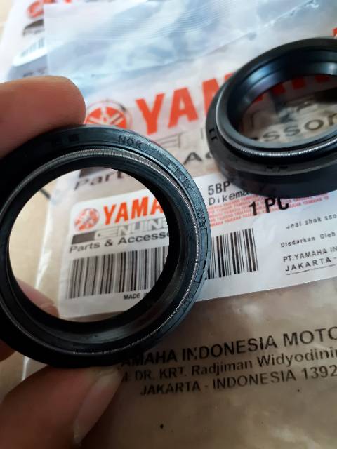 SEAL SHOCK DEPAN VIXION R15 SCORPIO