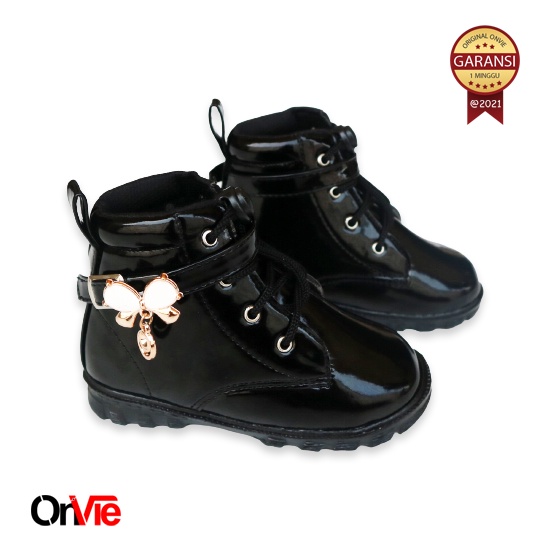 Sepatu Boots Anak Perempuan Glossy Manik Kupu-Kupu Kecil | Sepatu Boots Anak Onvie