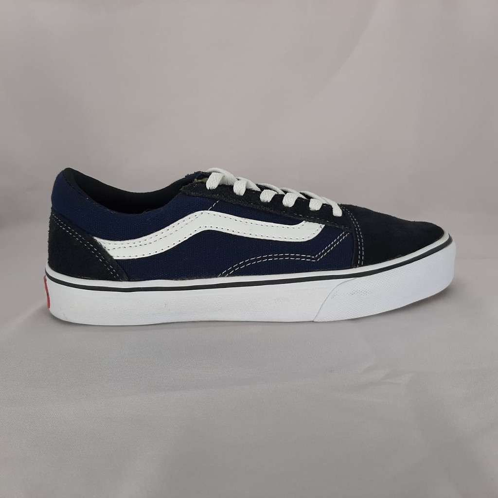 Sepatu Vans Oldskool