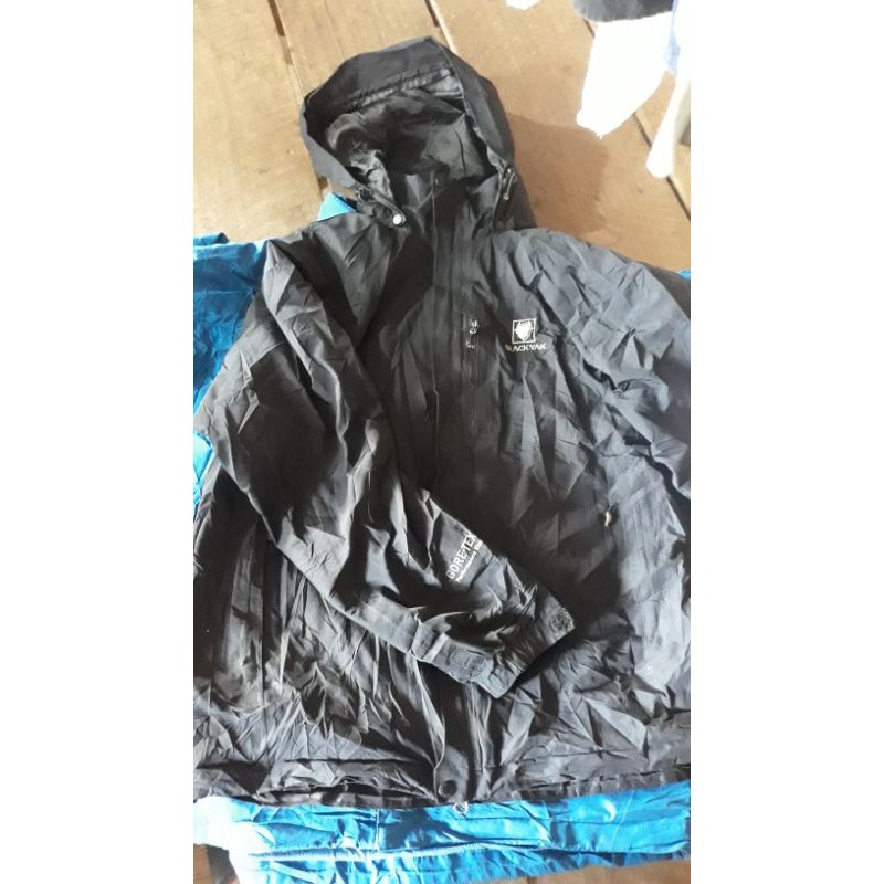 Jaket Outdoor Blackyack Goretex dan TNF Goretex