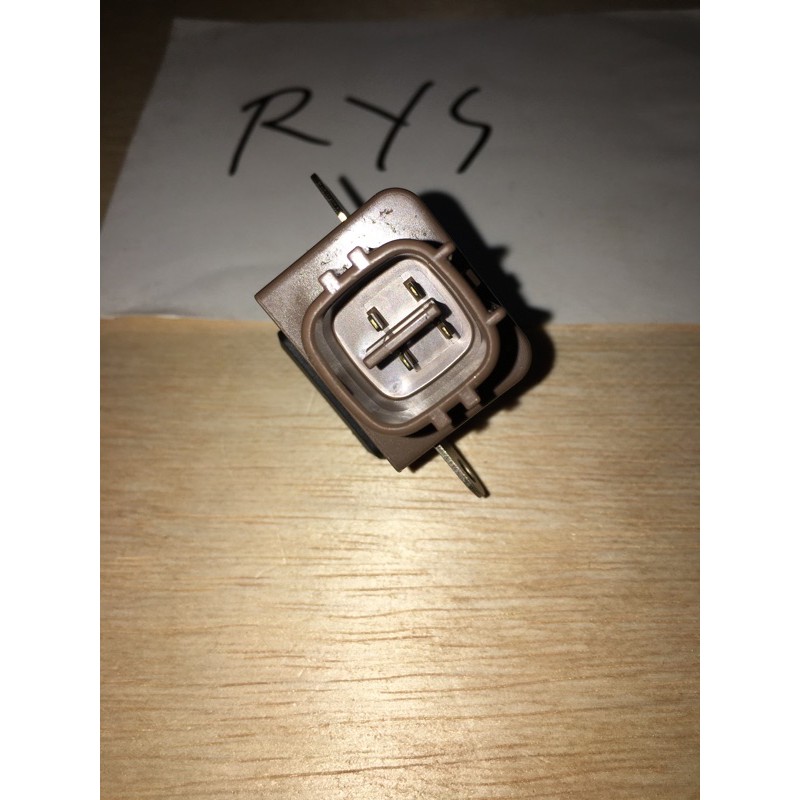 (GARANSI) INNOVA BENSIN / VIOS IC REGULATOR ALTERNATOR CAS DINAMO AMPER AMPERE PENGISIAN / SOKET SOC