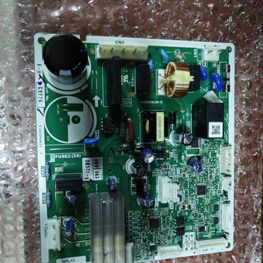 Pcb/Modul kulkas Hitachi R-VG45PGD3