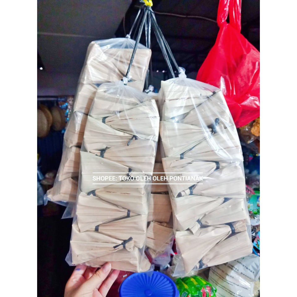 

Terasi Udang Daun 1 Pack isi 10/ Belacan Daun/ Padang Tikar