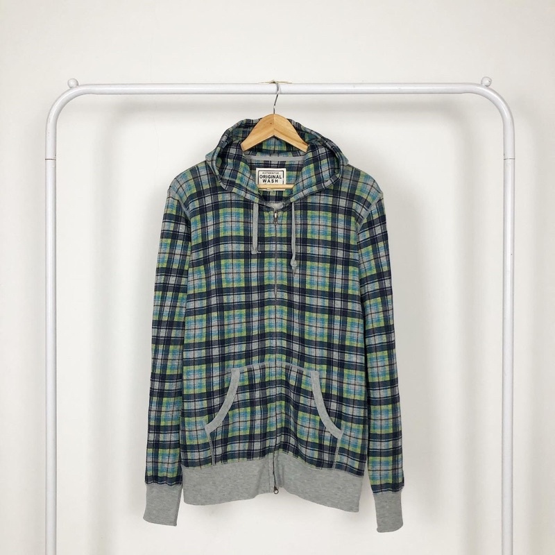 Uniqlo Zipper Hoodie Tartan