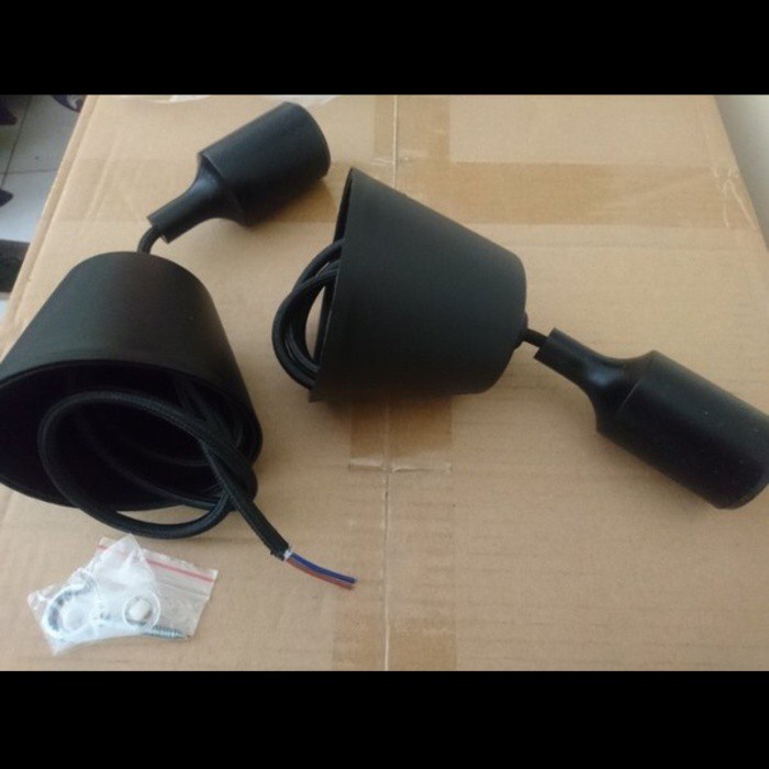 Fiting lampu gantung karet fitting lampu cafe rubber e27 - fiting plastik