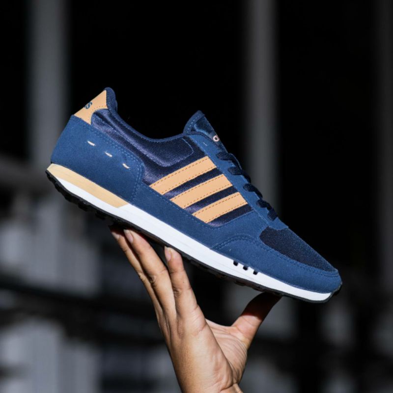 Sepatu adidas neo city racer navy gum