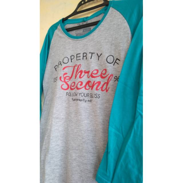 Kaos cewek 3second