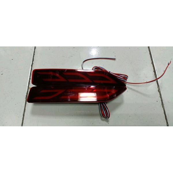 komponen lampu reflektor LED Honda Mobilio dan BRV