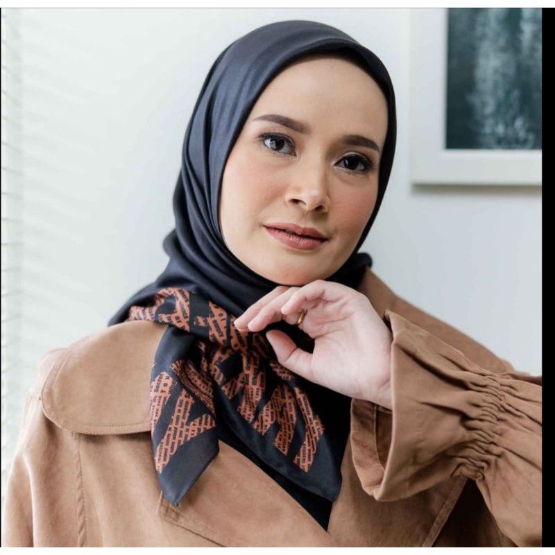 HIJAB DEENAY DEFECT MINOR PAPER