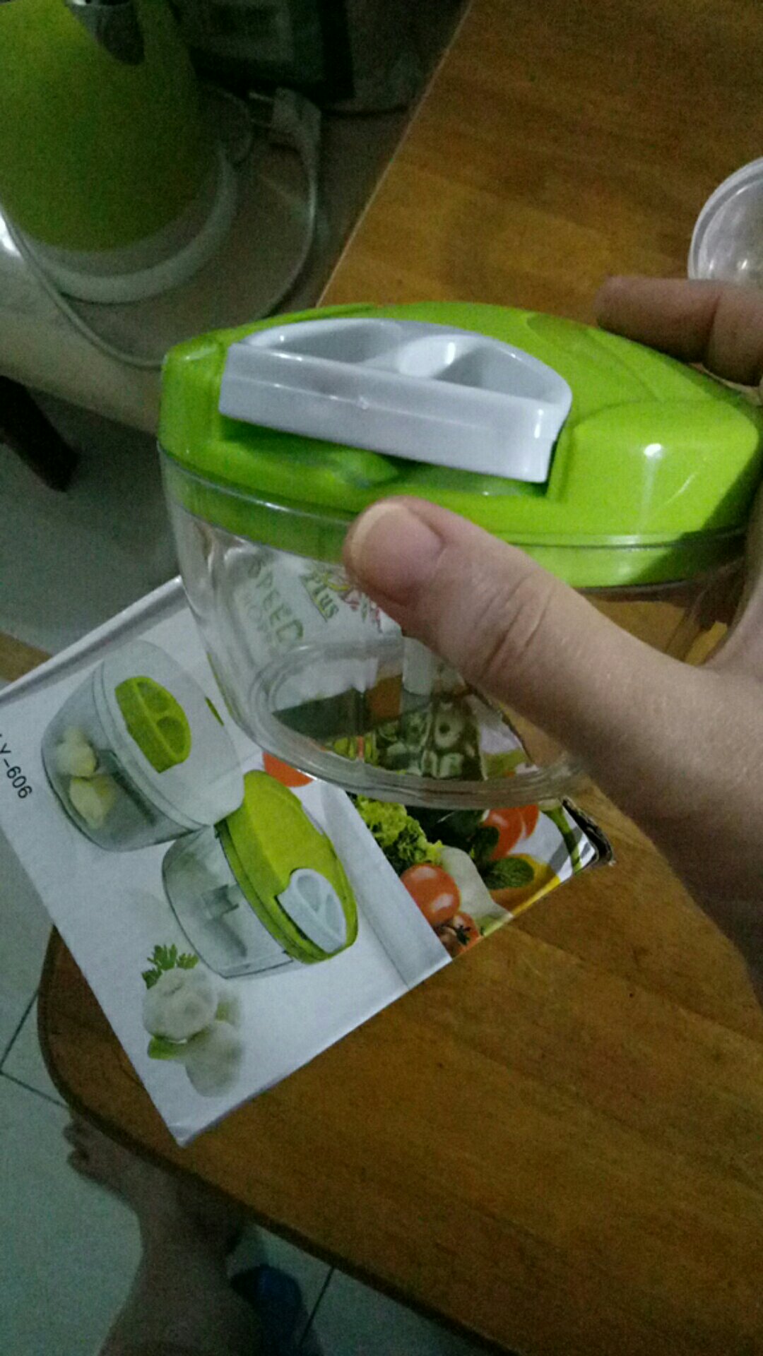 Q2 P-201 Mini Cutter / Blender Manual
