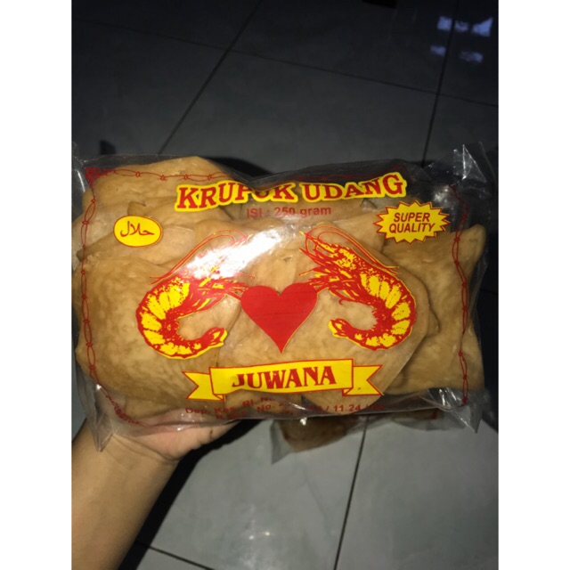 

Kerupuk udang khas juwana
