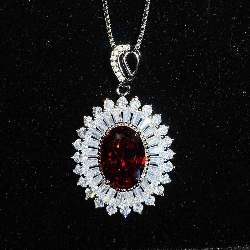 New Luxury Full Zirconium Ruby Necklace