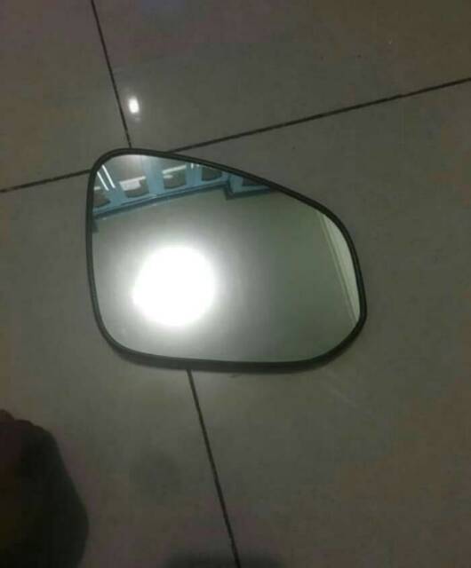 Mirror Kaca Spion Kanan Innova Reborn Ribon Fortuner Vrz Trd Original