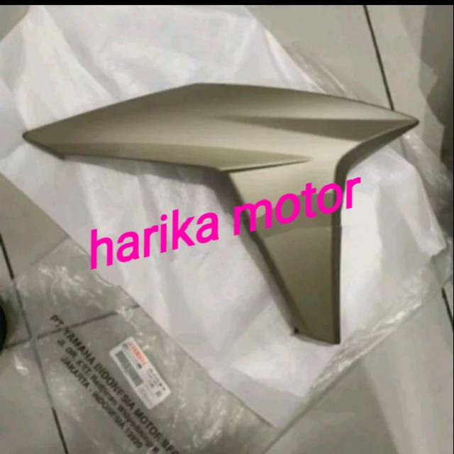 SAYAP TANGKI KANAN VIXION NEW NVA ORIGINAL