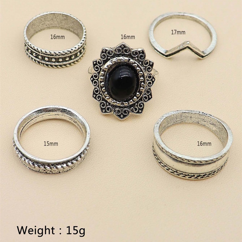 5pcs / Set Cincin Buku Jari Aneka Bentuk Warna Silver Gaya Vintage Untuk Wanita