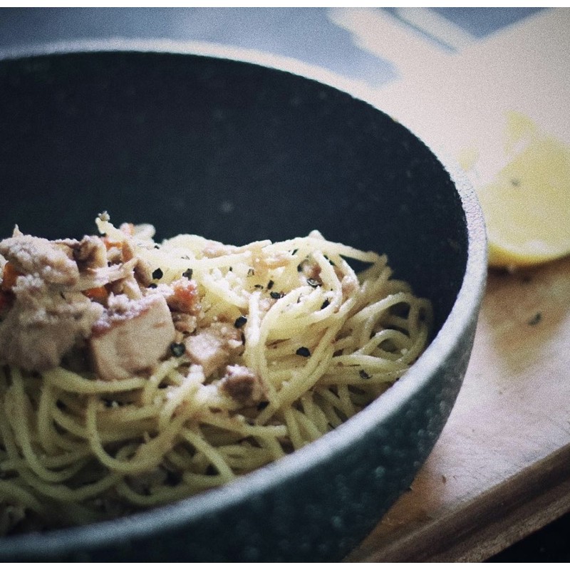 

Tuna spaghetti aglio e olio
