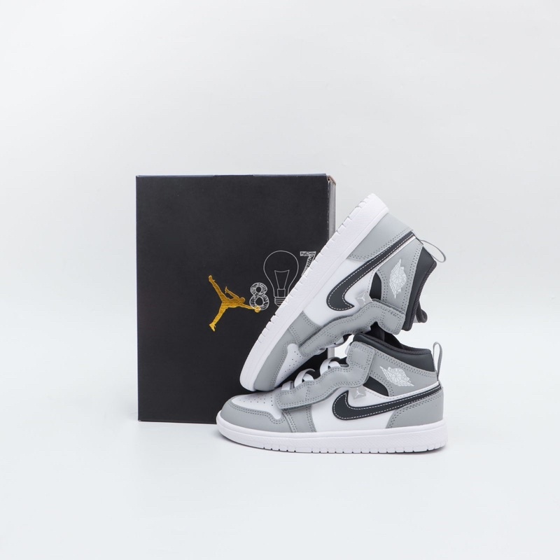 Air Jordan 1 Mid Light Smoke Grey Kids