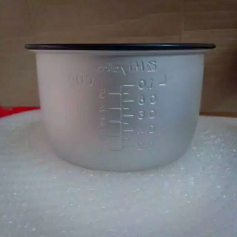 Panci Rice cooker Miyako 1 Liter